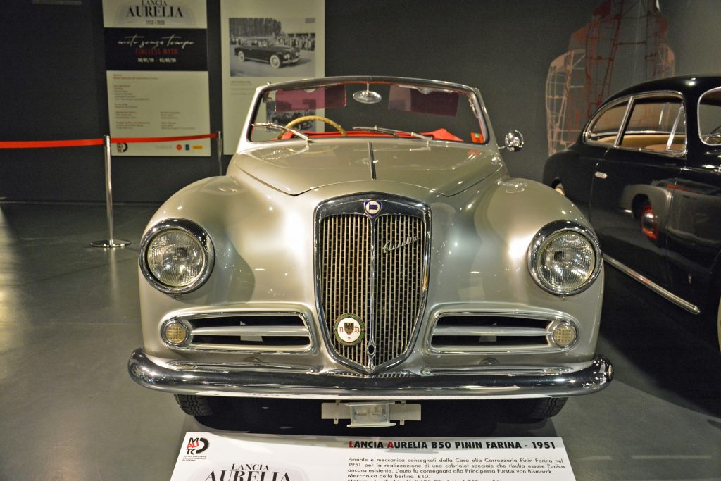 1951 lancia aurelia convertible pininfarina front