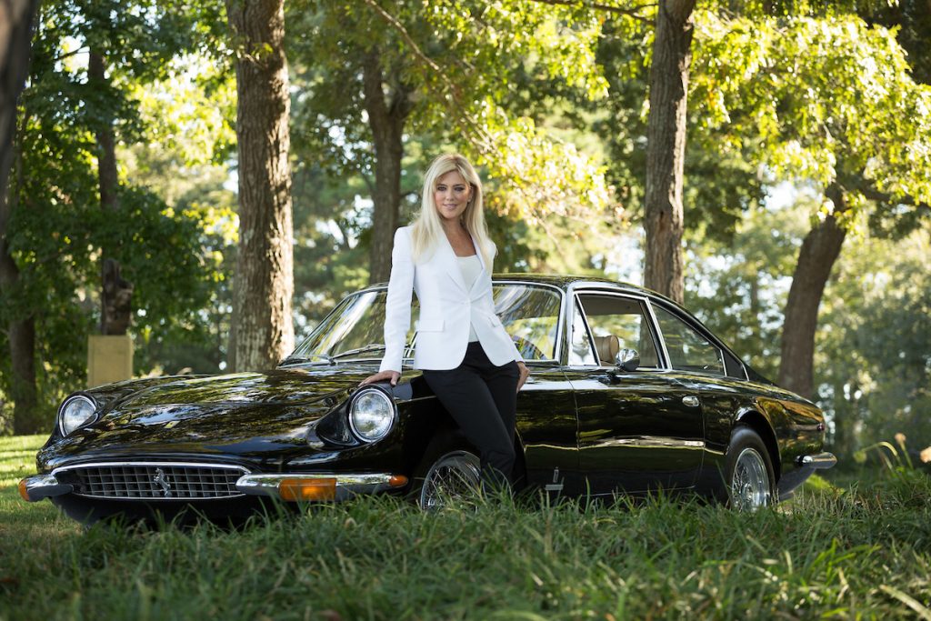 1969-Ferrari-365-2-2-martha-glasser