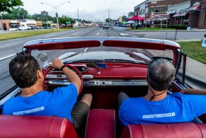 2019 Woodward Dream Cruise In Car On Ave