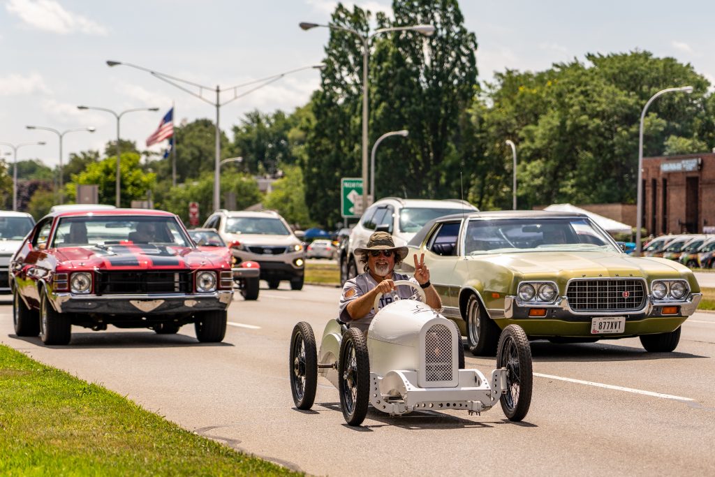 2019 Woodward Dream Cruise Cars Parade