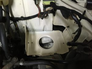 Siegel - 1973 BMW 2002 Engine Compartment Cleanup