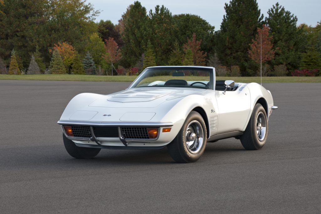 1972 Chevrolet Corvette Stingray Coupe Front Three-Quarter
