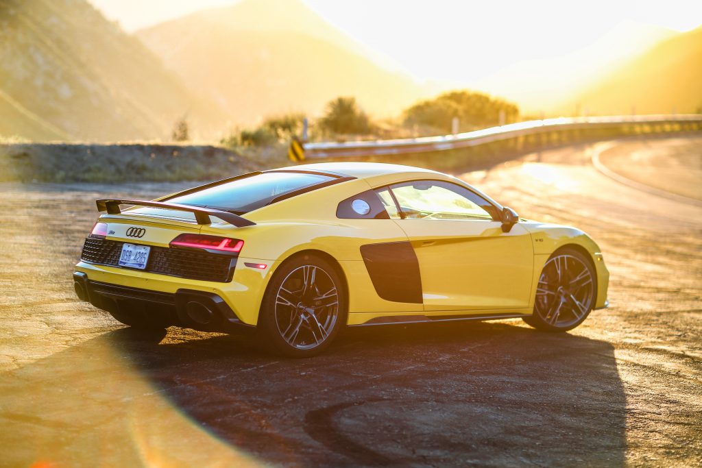 2020 Audi R8 Rear three quarter