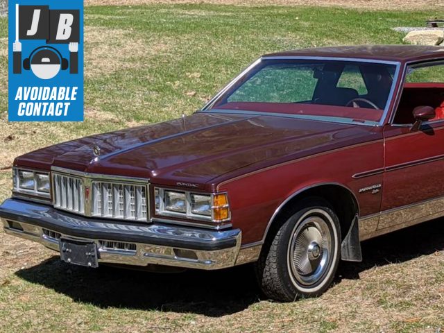 1978 Pontiac Bonneville Brougham Front Three-Quarter