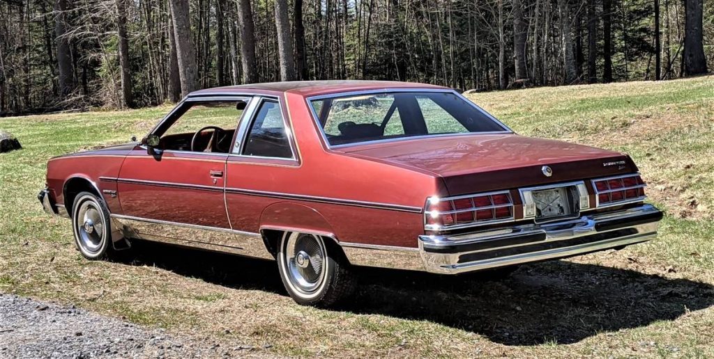 1978 Pontiac Bonneville Brougham Rear Three-Quarter
