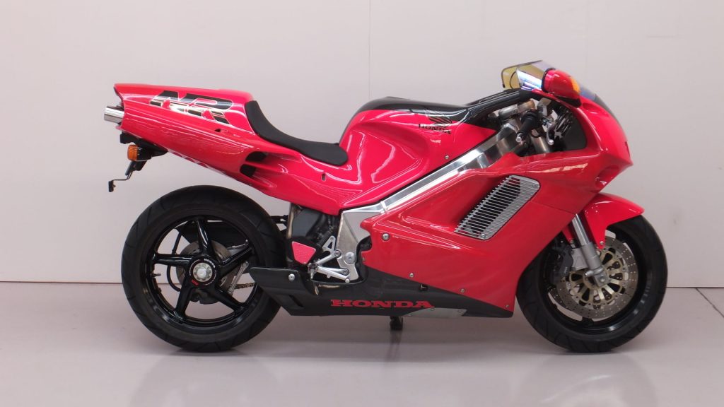Honda NR750 side view