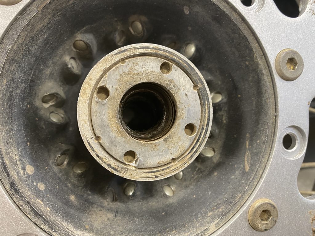 The special threaded fitting on the XR250R hub