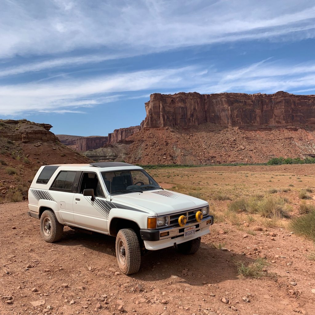 Logan Calkins 1987 Toyota 4 Runner desert front three quarter