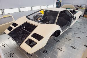 lamborghini countach bodywork front three-quarter