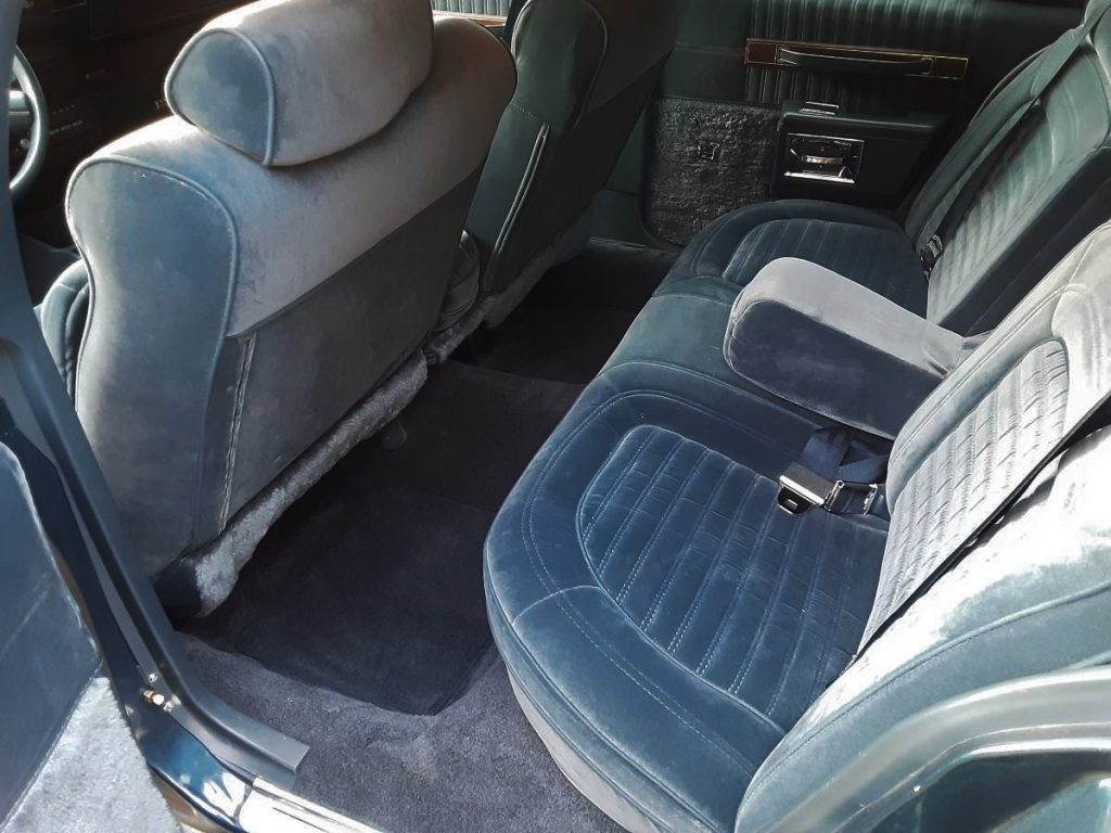 1990 Chevrolet Caprice Classic Brougham LS blue 6