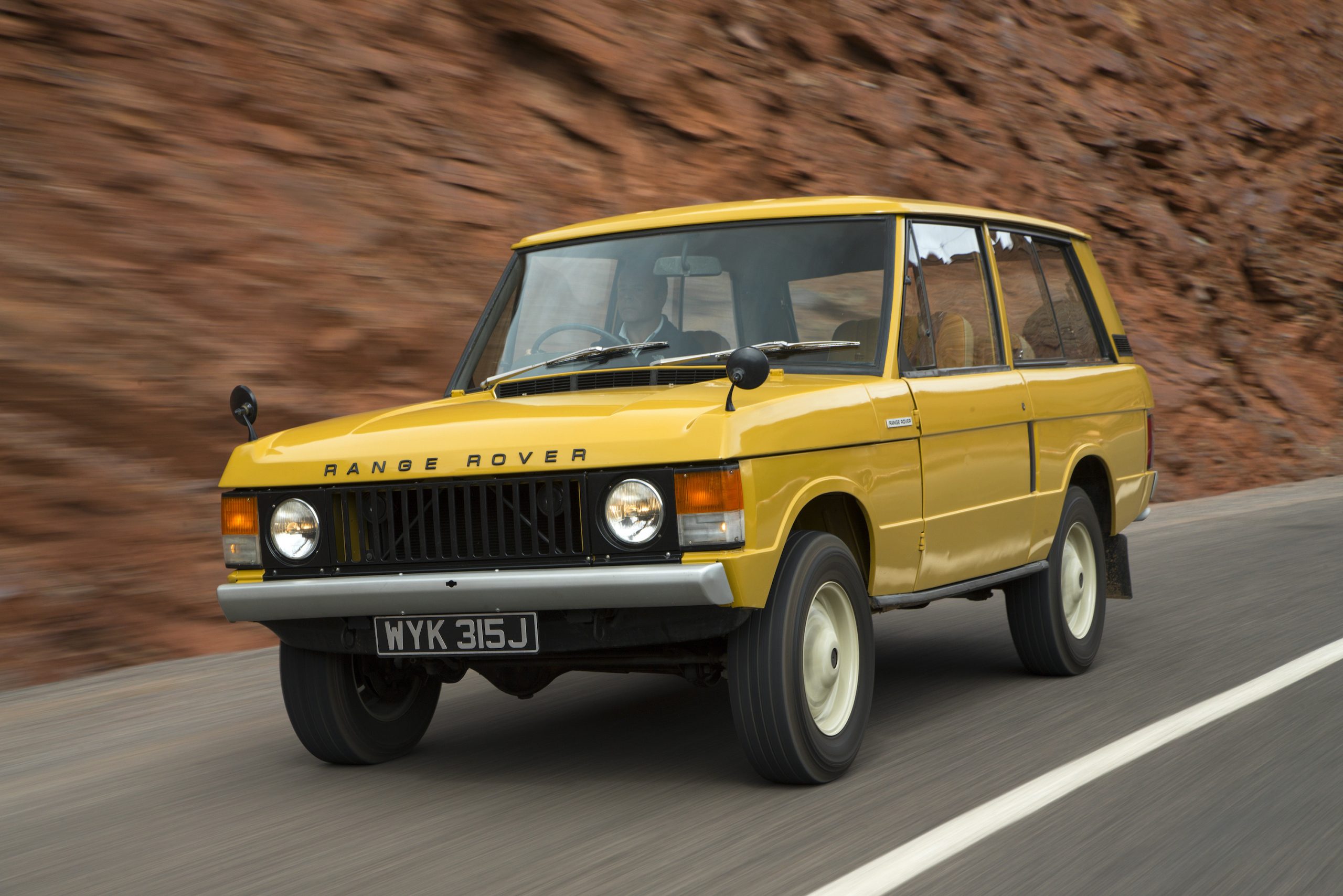 Range Rover celebrates 50 years with a limited run of 1970 "Fifty