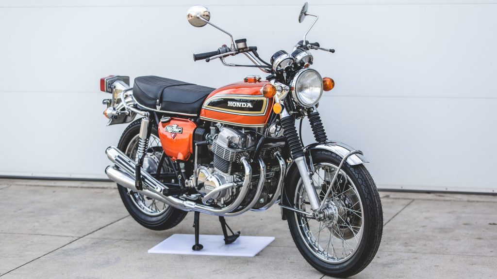 1973 Honda CB750 Front Three-Quarter