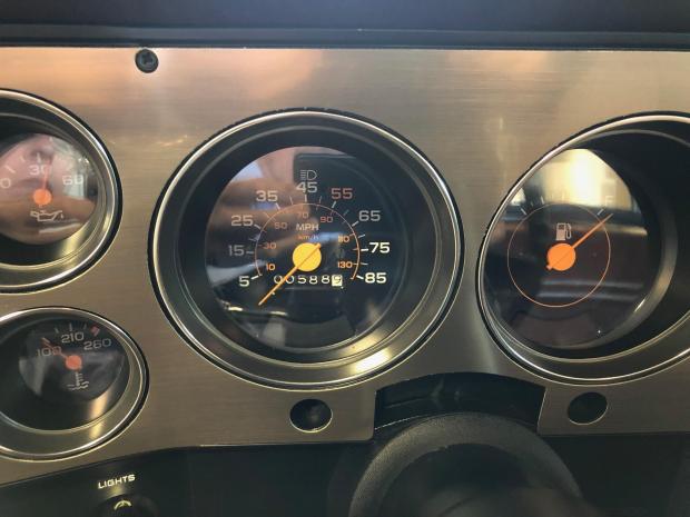 1985 Chevrolet K20 Scottsdale Bring a Trailer gauges odometer