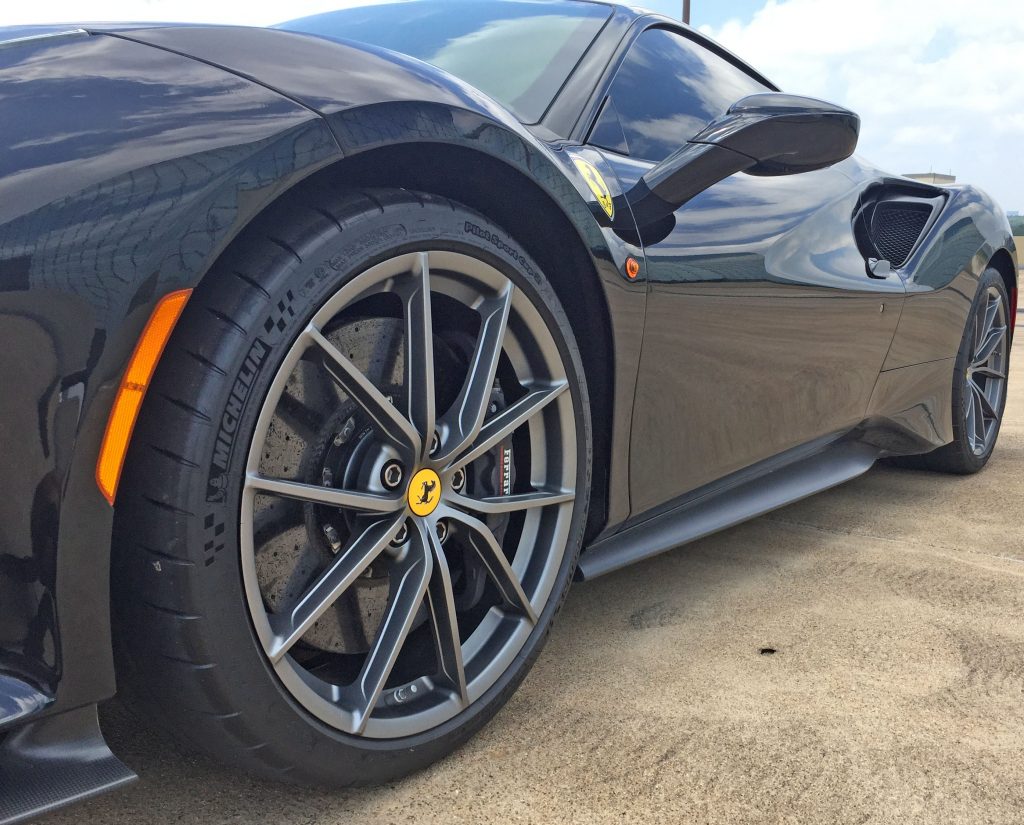 2020 Ferrari Pista side