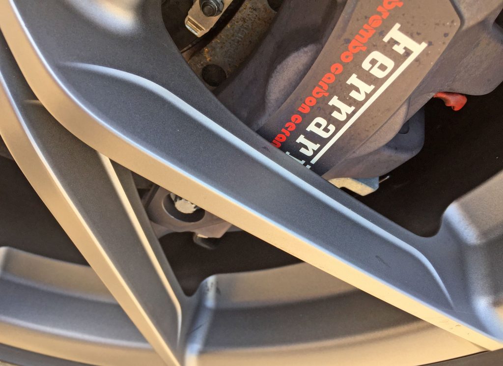 2020 Ferrari Pista wheel