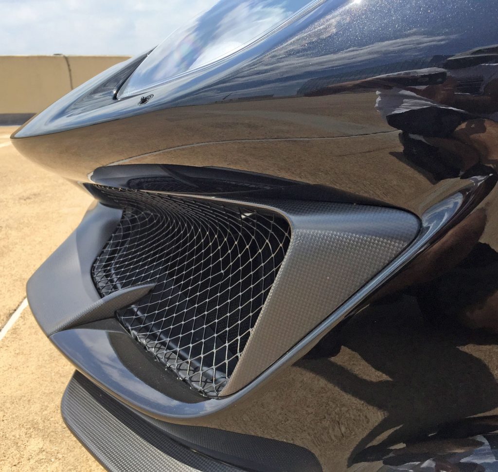 2020 Ferrari Pista bumper