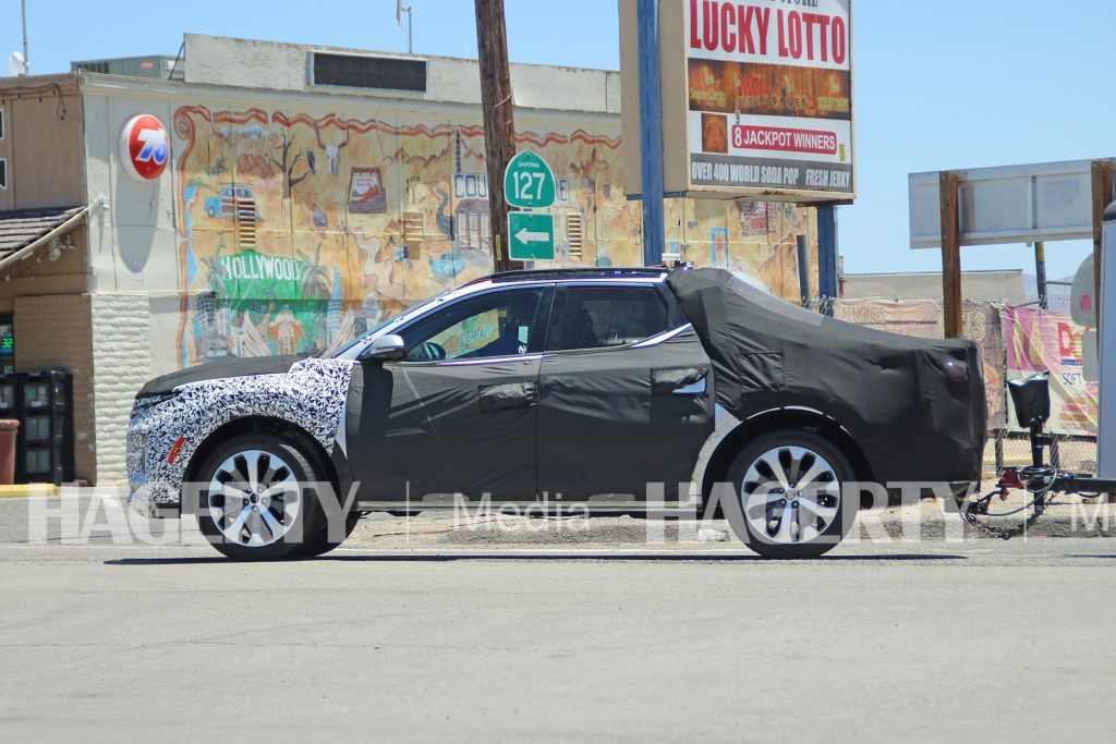 Hyundai Santa Cruz Pickup Side Profile