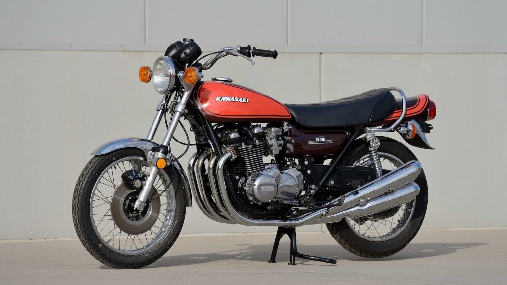 1973 Kawasaki Z1 Front Three-Quarter