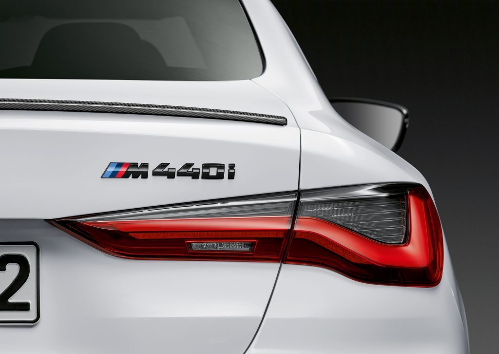 2021 BMW M440i rear deck