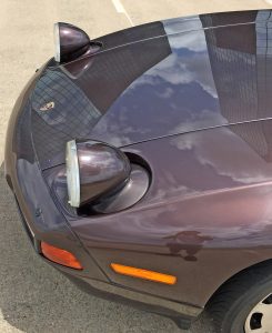 Porsche 928 S4 headlight