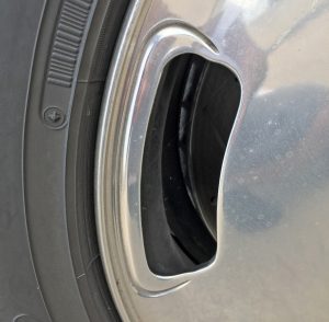 Porsche 928 S4 wheel
