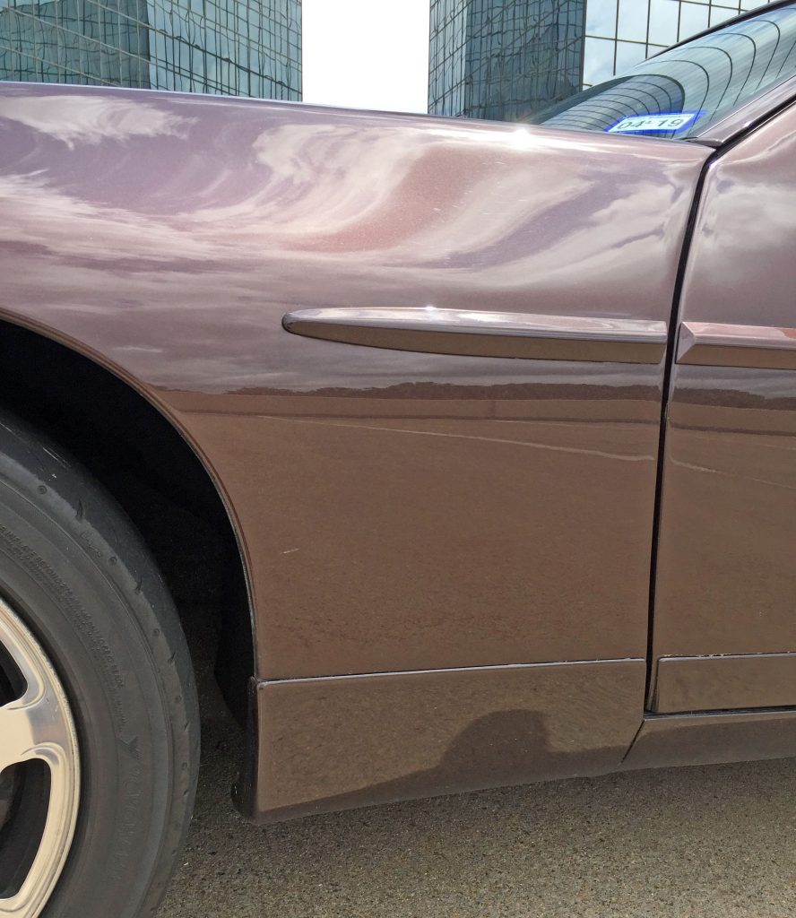 Porsche 928 S4 side