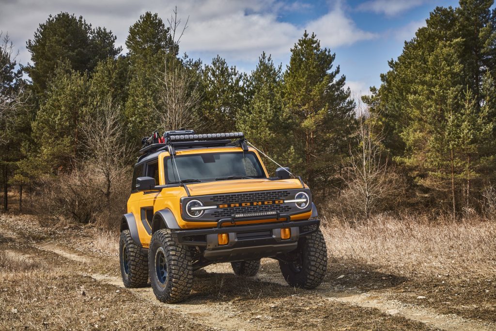 2021 Ford Bronco Two Door Front Three-Quarter