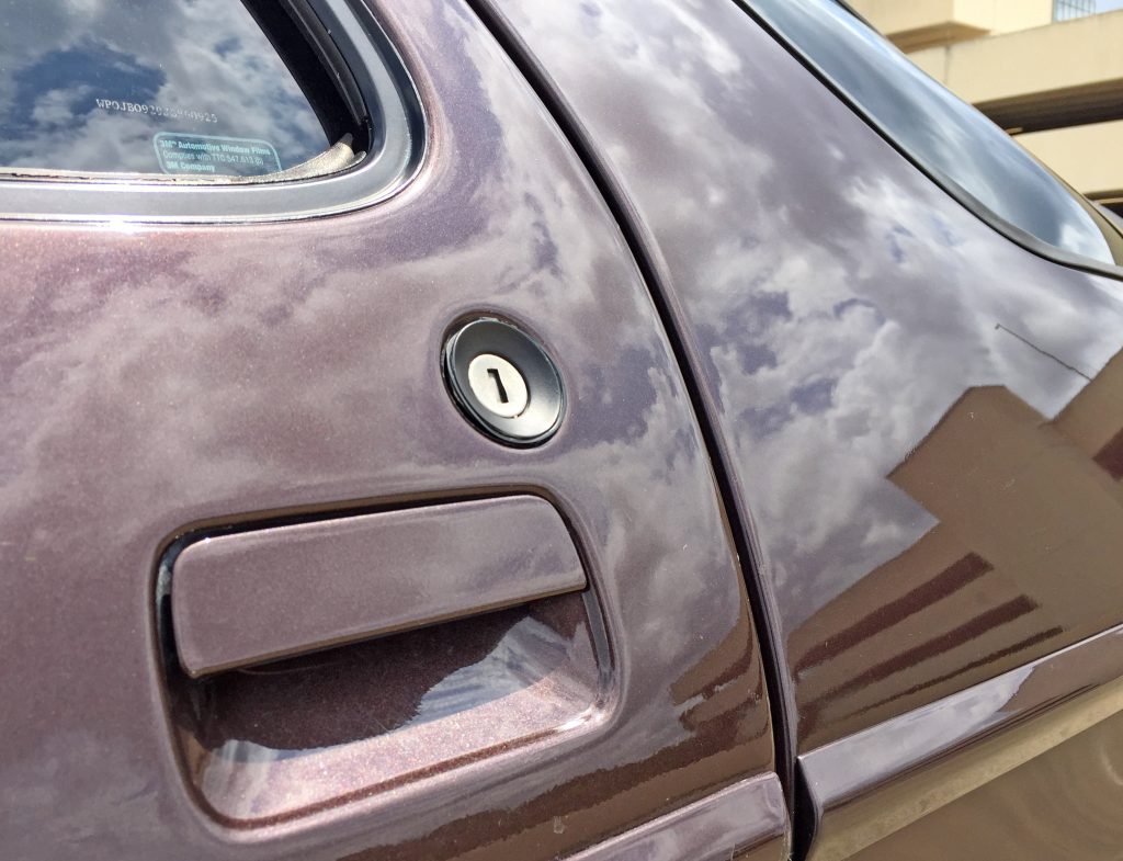 Porsche 928 S4 door handle