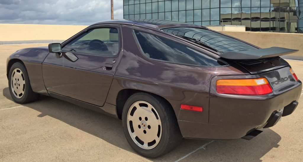 Porsche 928 S4 rear three quarters
