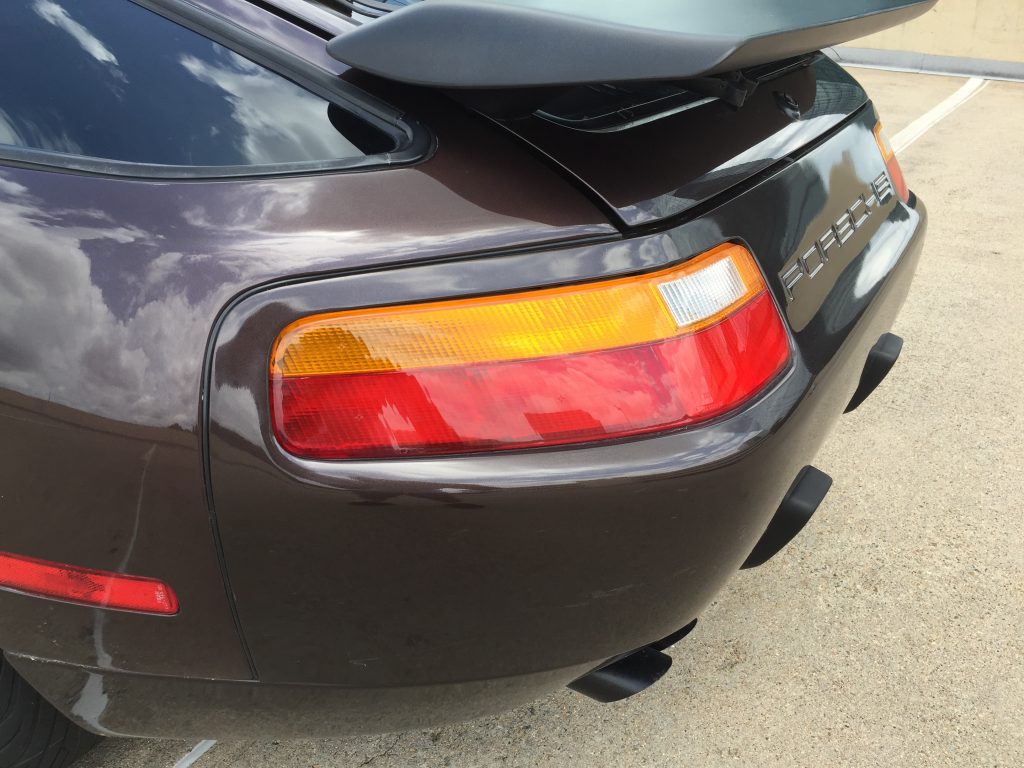 Porsche 928 S4 hatchback