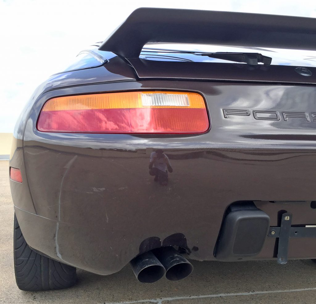Porsche 928 S4 rear