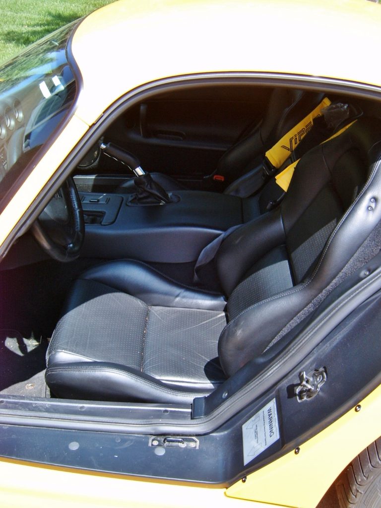 2001 Dodge Viper GTS 8