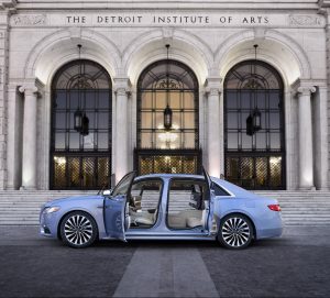 2019 Lincoln Continental Coach Door
