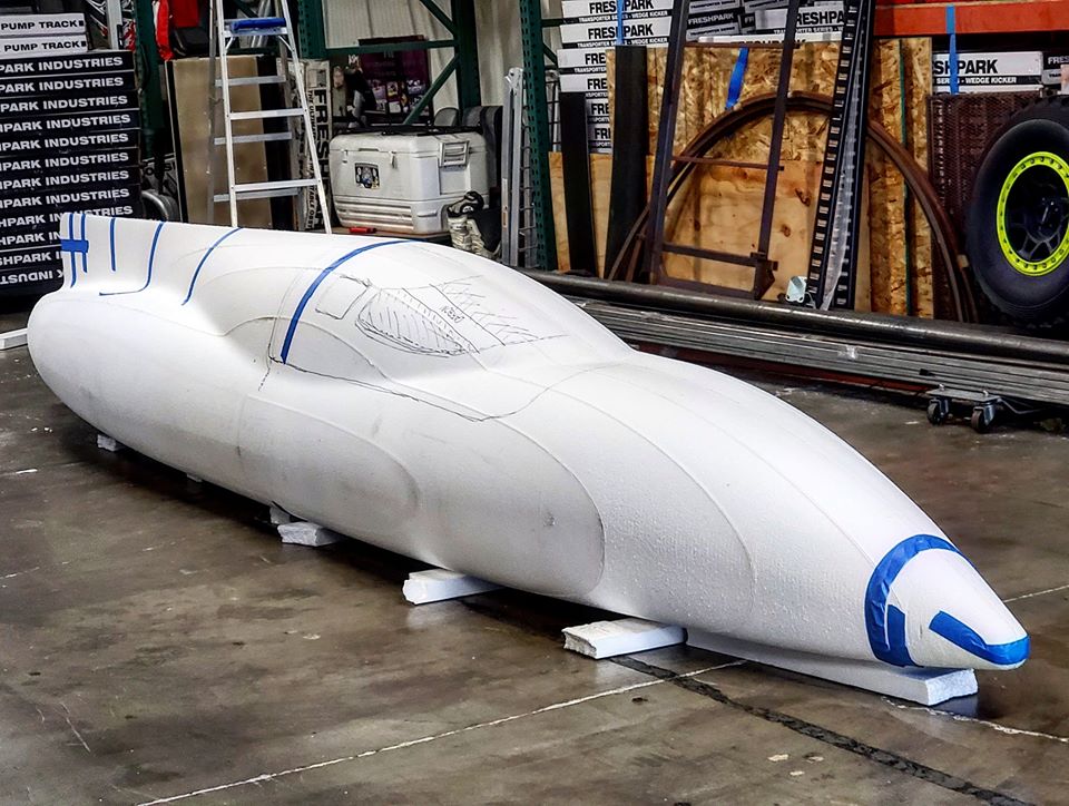 EV West Electraliner model body form