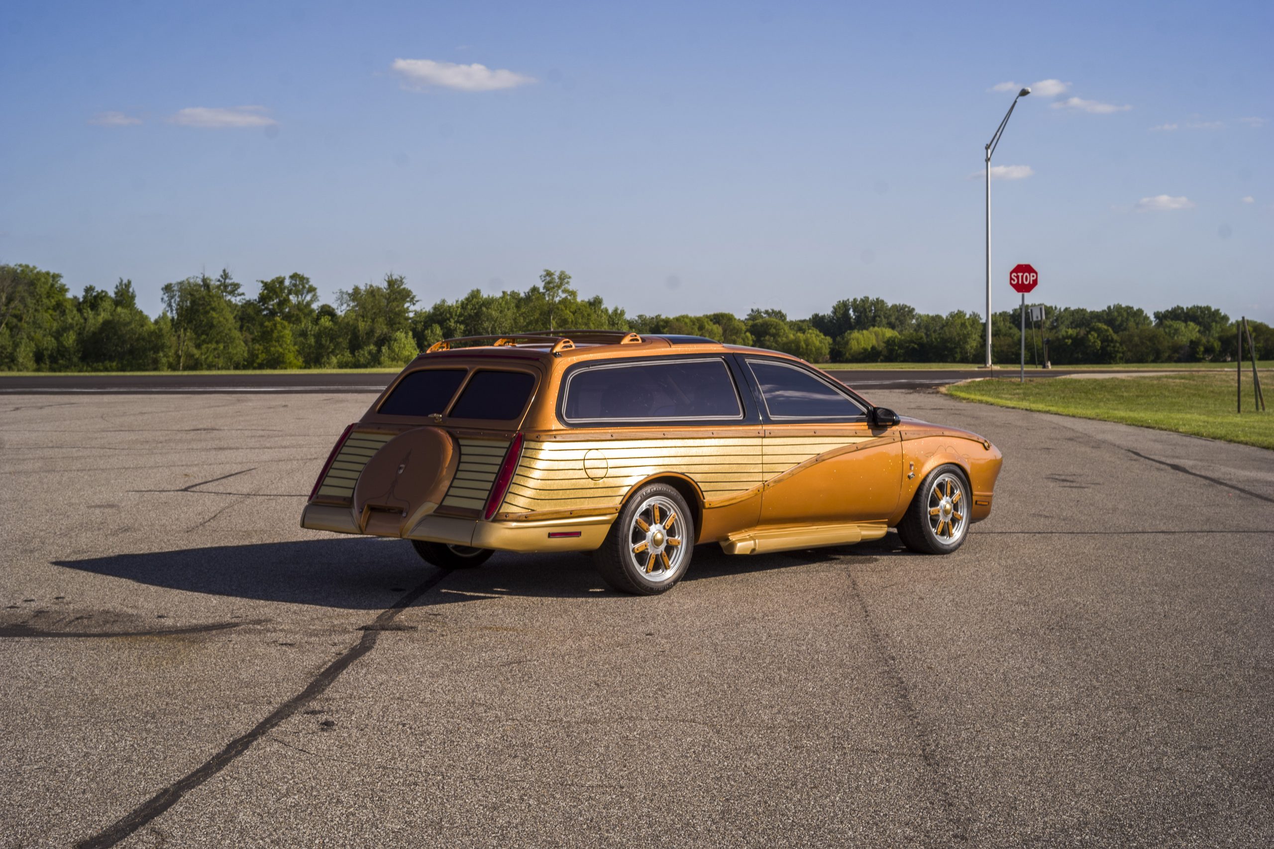 1998-Mercury-Cougar--Woodie--2050-by-Barris-Kustom_1 rear
