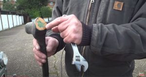 Barn Find Hunter UK - Bernie domonstrates Irish shillelagh