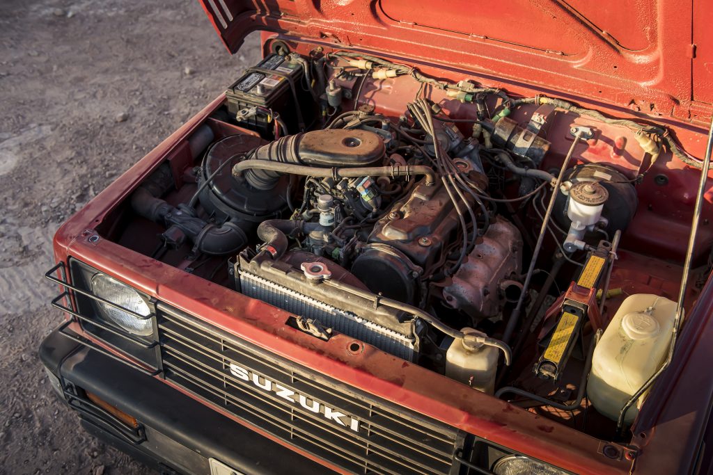 suzuki samurai engine bay out in moab