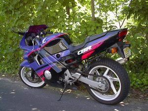 1992 Honda CBR 600 F2 motorcycle rear three-quarter
