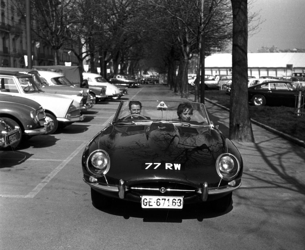 J_Classic_Etype_60_120820_1961_Geneva_77RW_NormanDewis_02_CopyrightJDHT