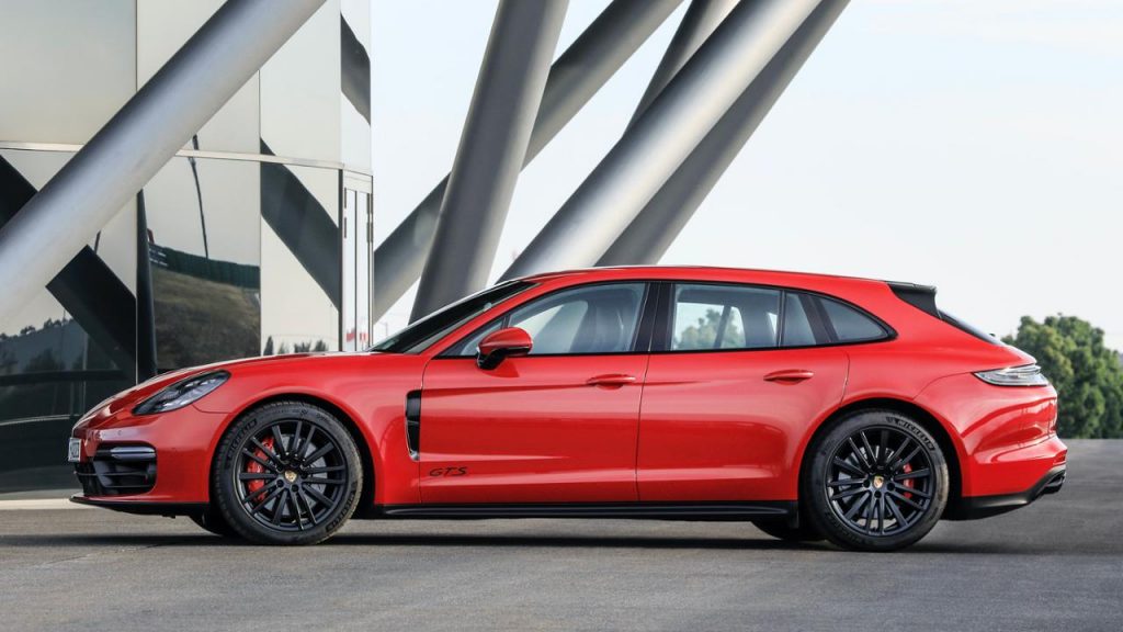 2021 Panamera Sport Turismo GTS profile wagon