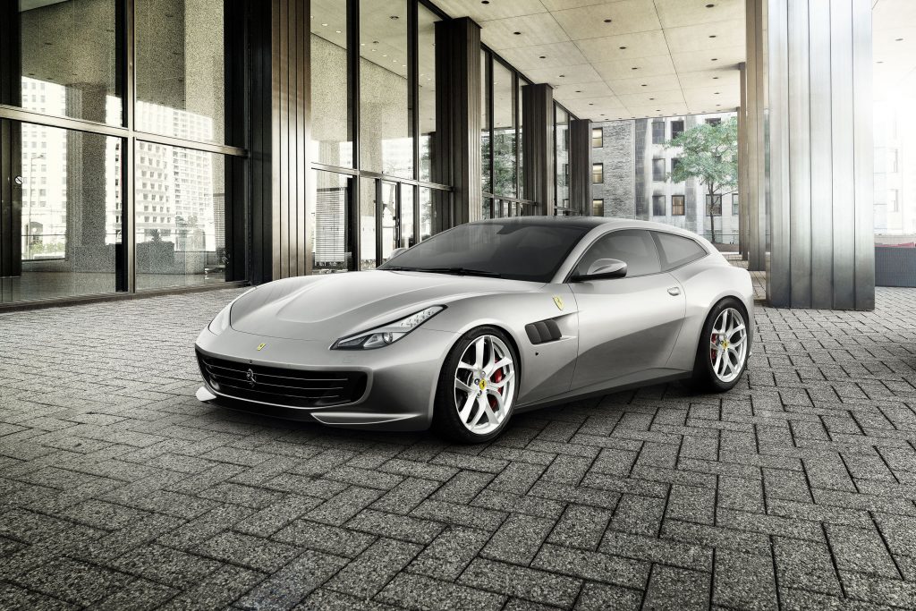 Ferrari GTC4 Lusso 1