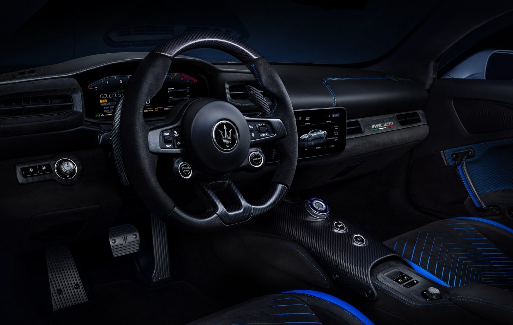 Maserati MC20 interior