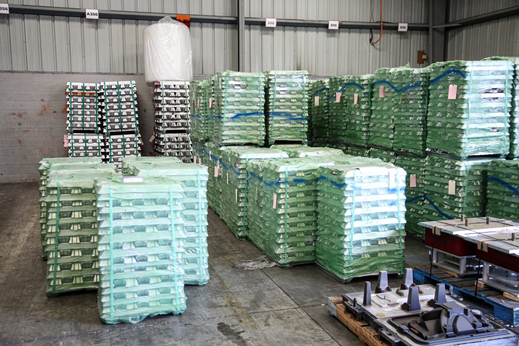Edelbrock-Foundry-aluminum ingots