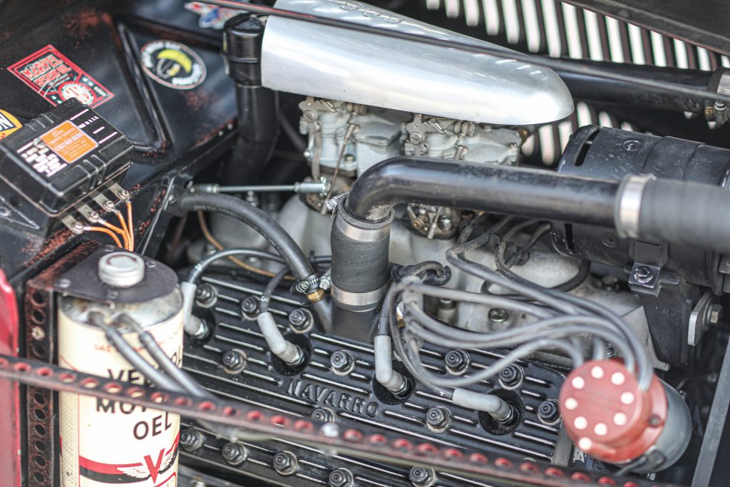 Flathead Ford Engine