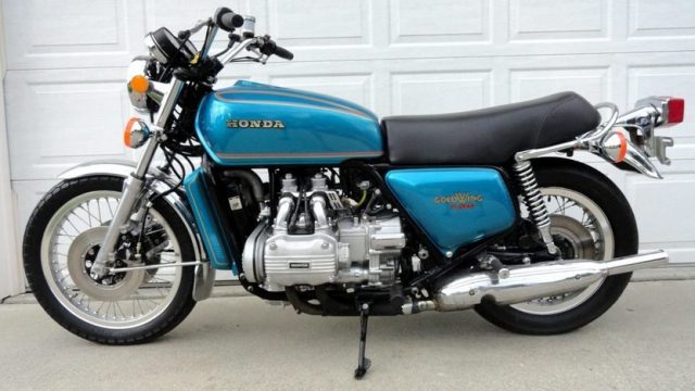Honda Goldwing GL1000 side profile