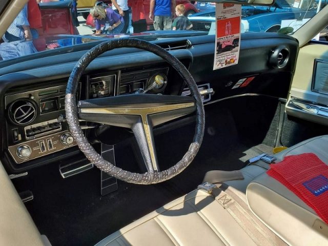 1969 Oldsmobile Toronado 08