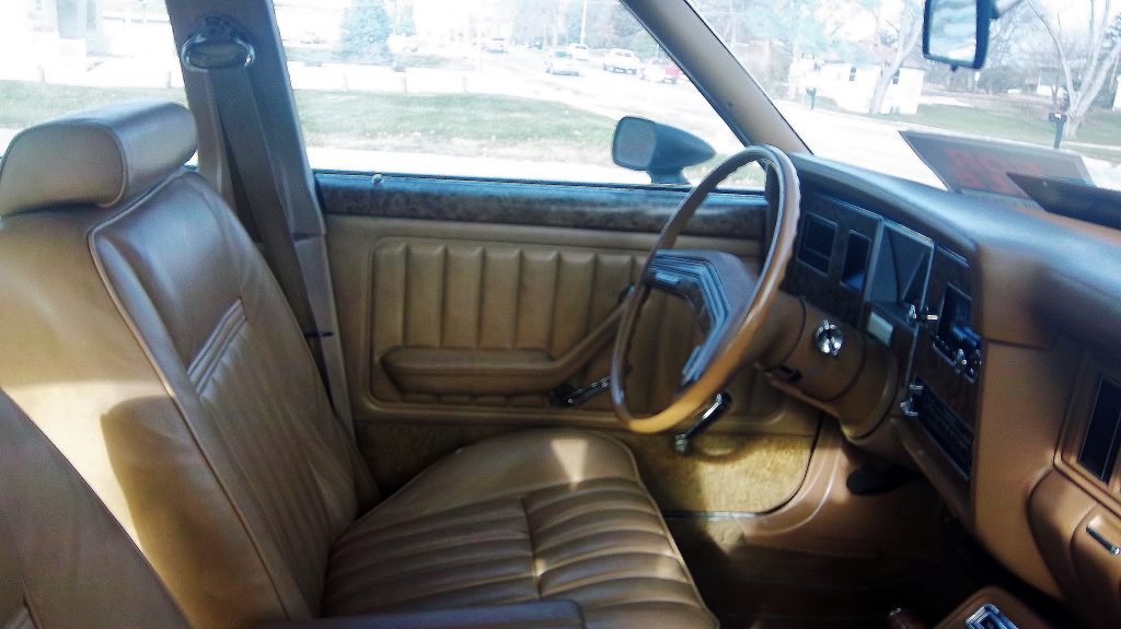 1977 Ford Granada Ghia sedan 7