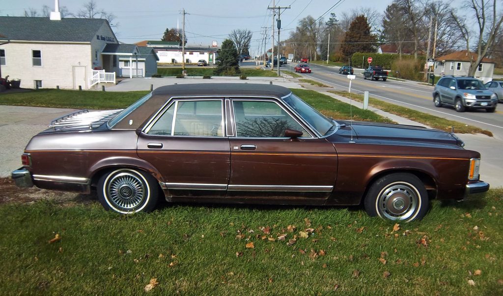 1977 Ford Granada Ghia sedan 13