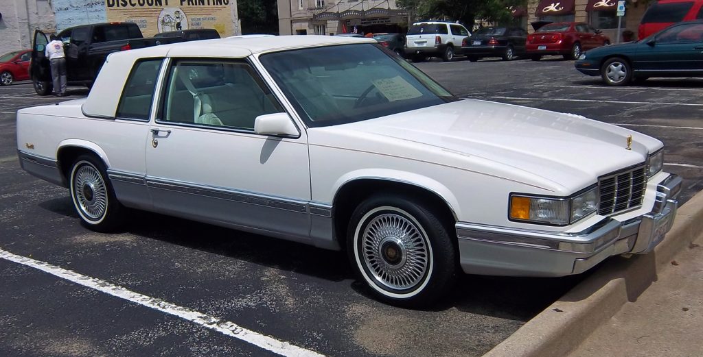 1991 Cadillac Coupe de Ville 09