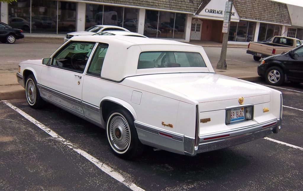 1991 Cadillac Coupe de Ville 13